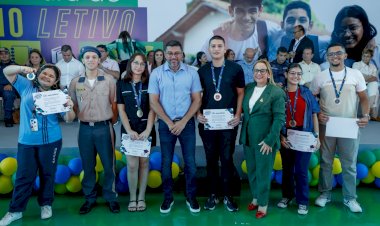 Governador Wilson Lima inicia ano letivo de 2026 destacando novas ferramentas digitais e conquistas de alunos da rede pública