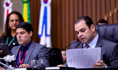 Plenário Ruy Araújo aprova proposta de Roberto Cidade que amplia proteção ao consumidor de operadoras de TV por assinatura e internet