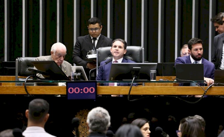Câmara aprova texto-base de MP que cria o programa Gás do Povo, considerada bandeira eleitoral de Lula