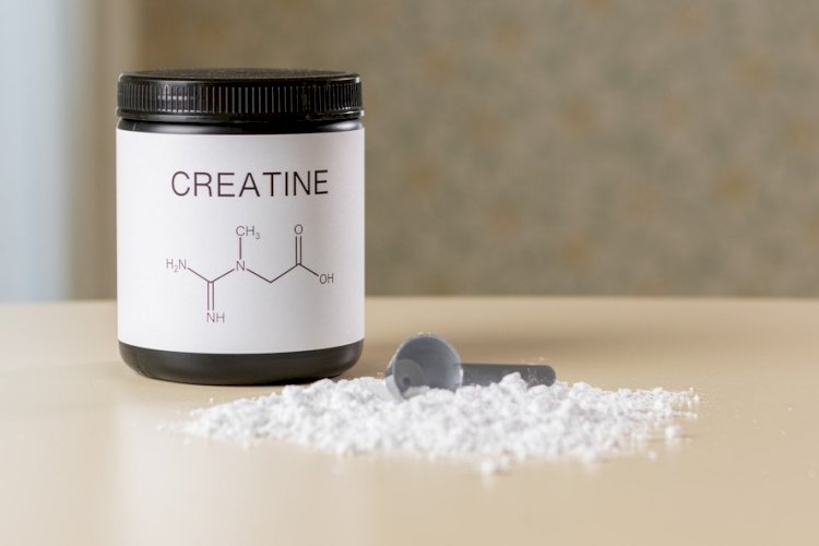 Creatina, pré-treino: você toma o suplemento em pó direto na boca? Cientistas alertam para riscos da prática