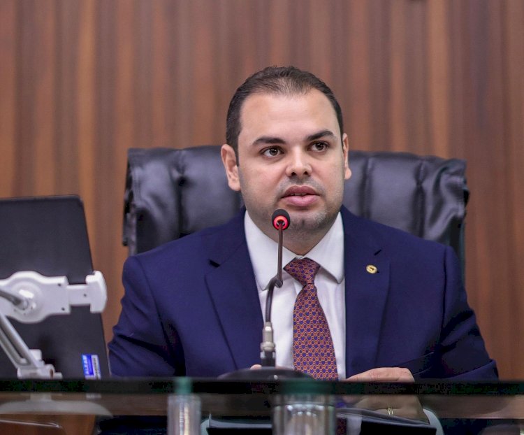 Roberto Cidade reforça rede de proteção com leis de enfrentamento às drogas e ao alcoolismo