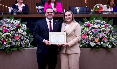 Roberto Cidade lidera Sessão Especial da Aleam que homenageia 33 mulheres com Diploma Mulher Cidadã Amazonense
