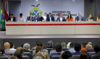 Governador Wilson Lima premia órgãos estaduais e destaca avanços em transparência e controle na gestão pública