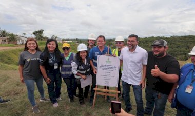 Em Rio Preto da Eva, governador Wilson Lima entrega obra de contenção e vistoria reforma do hospital no aniversário de 44 anos do município