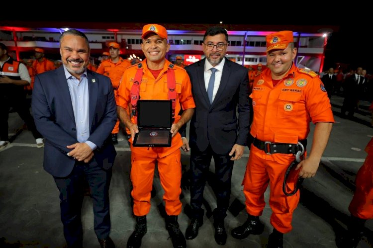 Governador Wilson Lima forma 210 novos bombeiros e amplia efetivo da corporação para mais de 1,5 mil militares no Amazonas