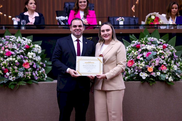 Roberto Cidade lidera Sessão Especial da Aleam que homenageia 33 mulheres com Diploma Mulher Cidadã Amazonense