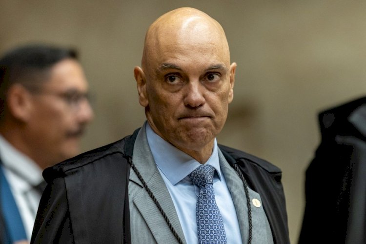 Moraes determina prisão domiciliar a Bolsonaro por 90 dias após alta de hospital