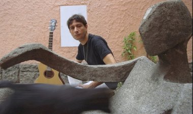 Morre compositor Alvin L, autor de hits de Marina Lima, Capital Inicial e outros, aos 67 anos