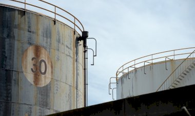 Petróleo despenca e Bolsas sobem com força após anúncio de cessar-fogo de EUA e Irã