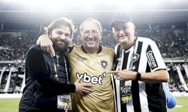 Com Durcesio no comando da SAF do Botafogo, entenda próximos passos após afastamento de Textor
