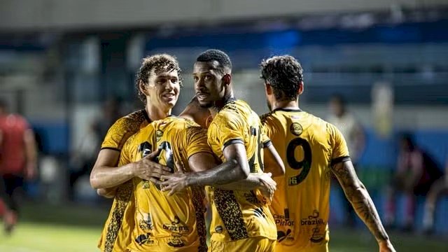 Pela 2ª rodada do Brasileiro da série C, Amazonas embala no segundo tempo e vence o Ituano em casa e assume a liderança da competição.