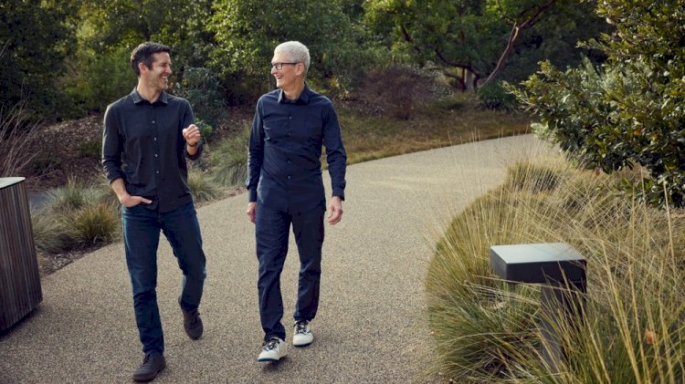 Apple anuncia sucessão: Tim Cook deixará comando e John Ternus será novo CEO