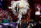 Curral do Garantido transforma Sambódromo em palco de exaltação às mulheres da Amazônia