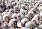 Mais de mil fãs se vestem como Marilyn Monroe para quebrar recorde mundial