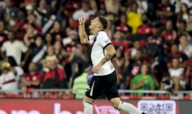 Pela 14ª rodada do Brasileiro série A. Vasco marca no último minuto e empata com o Flamengo pelo Campeonato Brasileiro