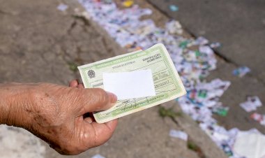 Prazo para emitir título eleitoral termina nesta quarta; veja como tirar o documento
