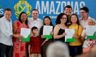 Governador Roberto Cidade entrega 800 títulos definitivos na zona norte e fortalece a política de regularização fundiária no Amazonas
