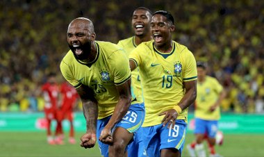 Seleção Brasileira se despede da torcida brasileira com festa e goleada sobre o Panamá
