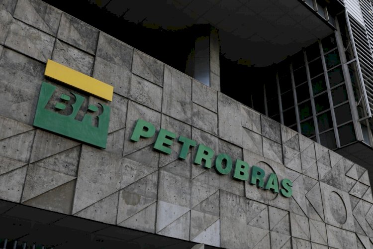 Petrobras eleva querosene de aviação em 18% a partir desta sexta