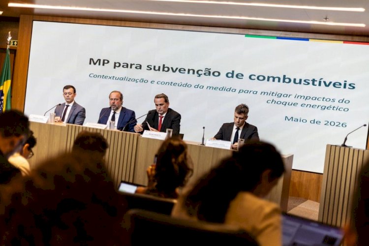 Governo Lula anuncia subsídio de até R$ 0,89 por litro da gasolina para segurar preço do produto