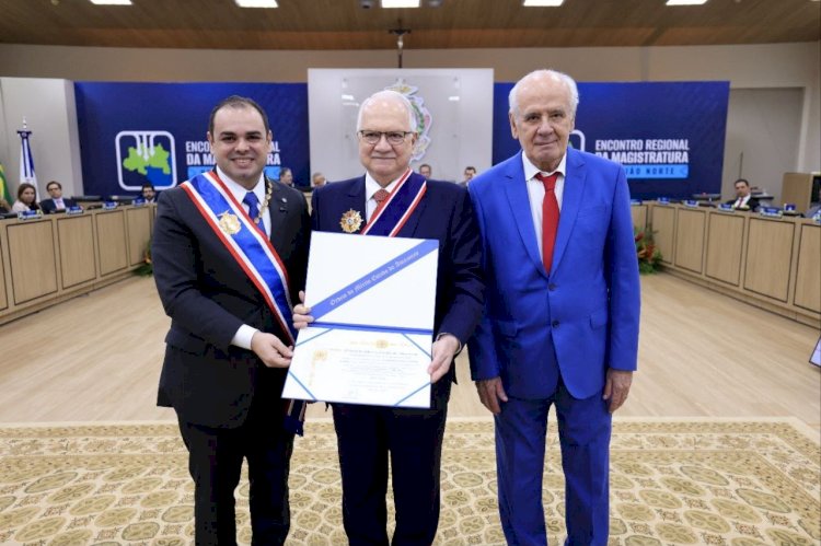 Durante encontro regional da magistratura, governador Roberto Cidade destaca união entre os poderes para o desenvolvimento da Amazônia