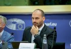 PGR pede condenação de Eduardo Bolsonaro por coação em processo sobre trama golpista