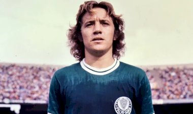 Morre Leivinha, ídolo do Palmeiras e símbolo da Academia, aos 76 anos
