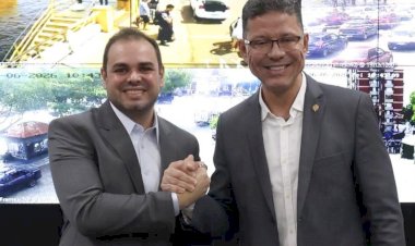 Governador Roberto Cidade apresenta modelo inteligente de segurança pública ao governador de Rondônia