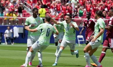 Catar empata no último minuto, conquista primeiro ponto em Copas e surpreende a Suíça