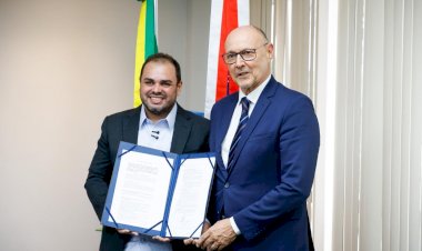 Governador Roberto Cidade assina adesão do Amazonas ao Sistema Brasileiro de Inteligência e fortalece cooperação com órgãos de segurança federais