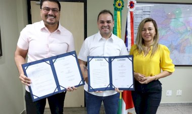 Governador Roberto Cidade assina novo convênio do Asfalta Amazonas e ordem de serviço para obras de pavimentação em Autazes