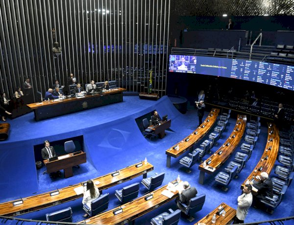 Etapa extra sugerida por Alcolumbre para tramitação da 6x1 é inédita; governo vê manobra para atrasar votação