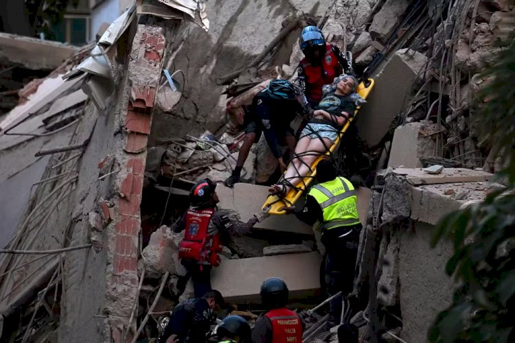 FOTOS: Imagens mostram destruição após fortes terremotos na Venezuela