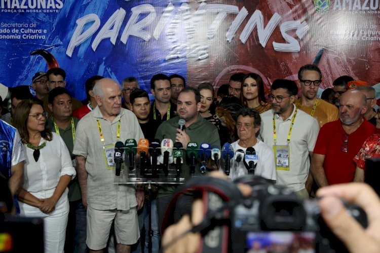 Na abertura do 59º Festival de Parintins, Roberto Cidade destaca investimentos que impulsionam economia, turismo e serviços públicos