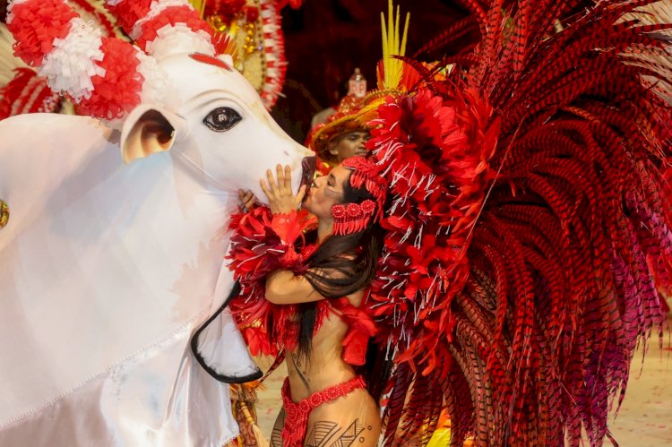 Festival de Parintins 2026: Garantido encerra o festival com “Parintins, Terra Encantada” e a despedida histórica de Isabelle Nogueira