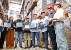 Governador Roberto Cidade acompanha início do envio de kits escolares, fardamentos e equipamentos para escolas do interior
