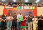 Governador Roberto Cidade entrega kits escolares, alimentação e livros para alunos do Ceti Áurea Pinheiro Braga, na zona oeste de Manaus