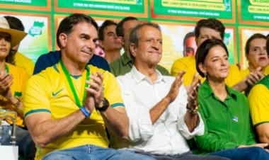 PL oficializa candidatura de Flávio Bolsonaro à Presidência