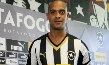 Tássio Maia dos Santos, ex-jogador do Botafogo, é uma das vítimas fatais de queda de muro por ventania