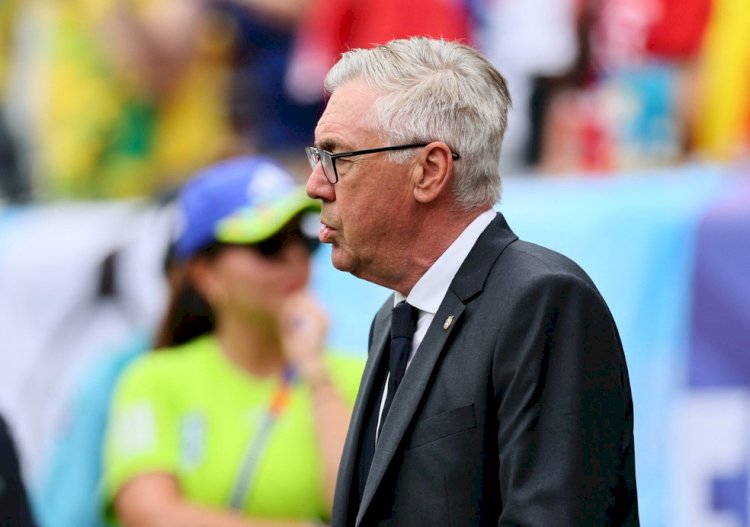 Torcida brasileira se revolta com técnico na eliminação na web: 'A culpa é do Ancelotti'