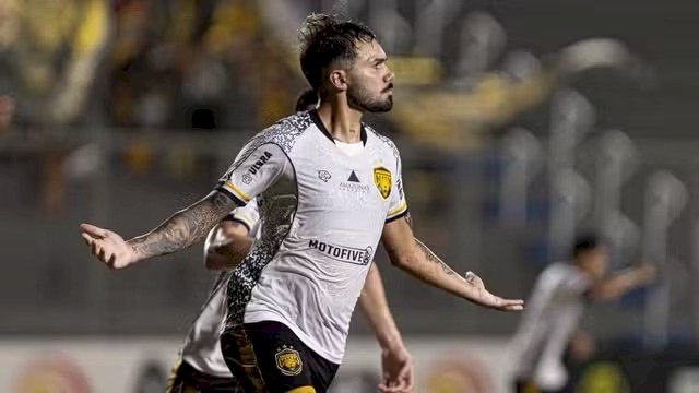 Pela 15ª rodada do Brasileiro da série C, Amazonas vira sobre o Paysandu e volta vencer após quatro rodadas