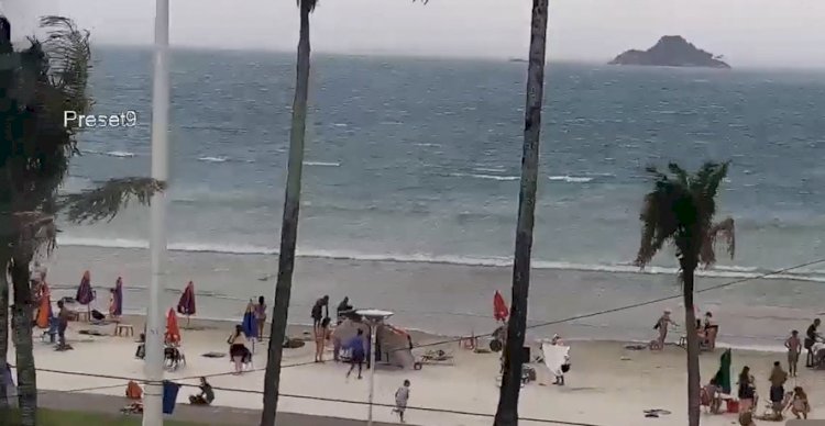 Vendavais em SP passam de 120 km/h e causam mortes no Estado