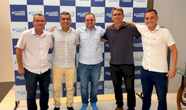 Prefeito de Manicoré, filiado ao partido de Omar Aziz, declara apoio a Roberto Cidade