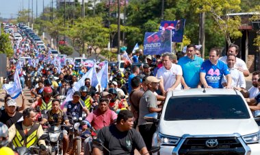 Em Manacapuru, Roberto Cidade mobiliza mais de quatro mil apoiadores na manhã do primeiro dia de campanha