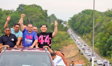 Em Presidente Figueiredo, Roberto Cidade mobiliza apoiadores durante megacarreata