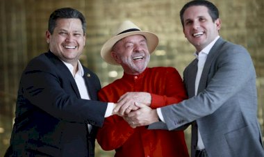 Lula, Alcolumbre e Motta anunciam acordo às vésperas das eleições para dar andamento à escala 6x1, PEC da Segurança e blusinhas