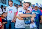 Em caminhada na zona Norte de Manaus, Roberto Cidade apresenta proposta do Hospital da Mulher