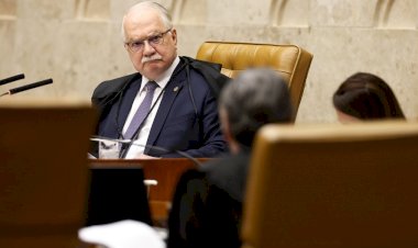 Fachin suspende decisões de Mendonça e Dino e mantém Andrei Rodrigues na chefia da PF