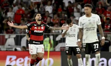 Pela 27ª rodada do Brasileiro série A. Flamengo vence os reservas do Corinthians e mantém a liderança do Brasileirão