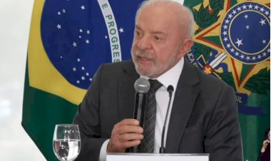 Lula rebate Flávio e diz que não indicou Moraes ao STF